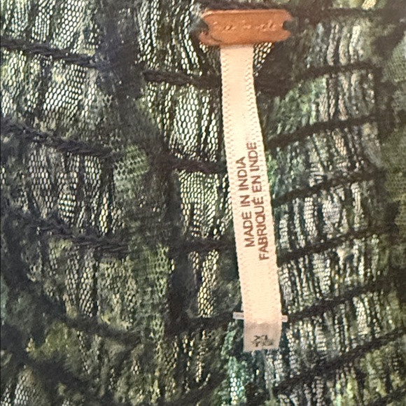 Free People Penelope Mesh cropped Top Size XL - Picture 6 of 6